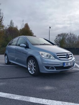 Mercedes Benz b200 turbo - 2
