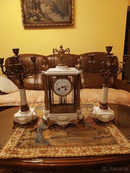 Starožitné hodiny rok 1880 - 2