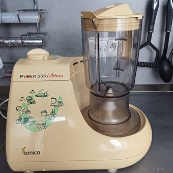 Kuchyňský robot - 2