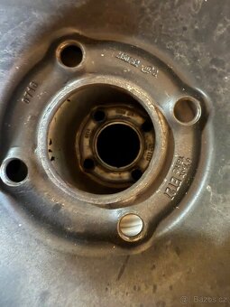 Plechové kola (195/65/15) zimní pneu - 2