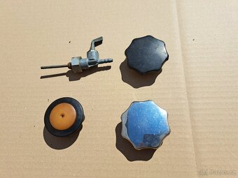 Nádrže na Babetty typ 206 nebo 207 - 2