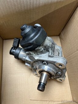 Vysokotlaké čerpadlo vw 2.0tdi - 2