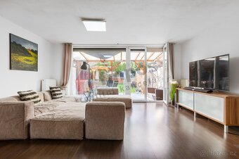 Pronájem rodinného domu 5+1 v Nupakách , okr Praha východ. - 2