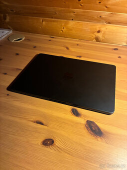 MacBook Air M3 + HDMI redukce ZDARMA - 2