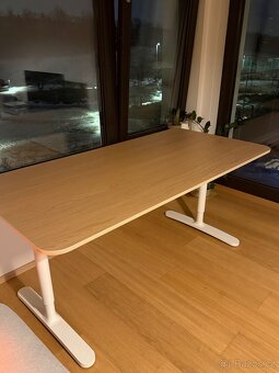 Psací stůl Bekant - 2