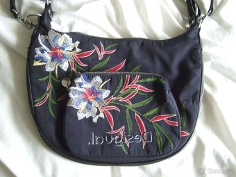 Kabelka Desigual. - 2