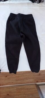 PUMA tepláky (vel. 152) - 2