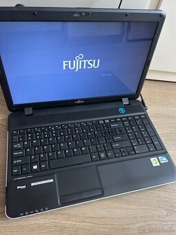 Notebook Fujitsu Lifebook - 2
