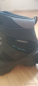 Columbia nepromokavá TOP stav - 2