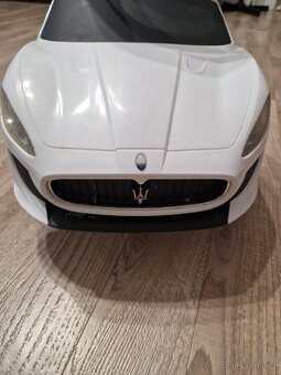 Odražadlo Maserati - 2