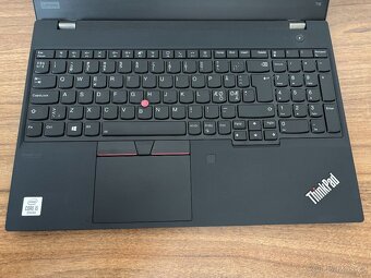 Lenovo ThinkPad T15 Gen1 - 2