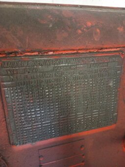 Soustruh na kov - 2