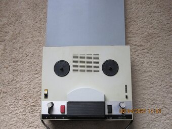 Kotoučový magnetofon B5 - 2