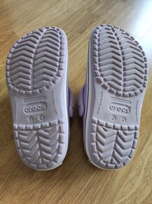 Dívčí pantofle Crocs fialové - 2