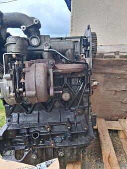 Kompletní motor 1.9 dci, 88 KW F9K - 2