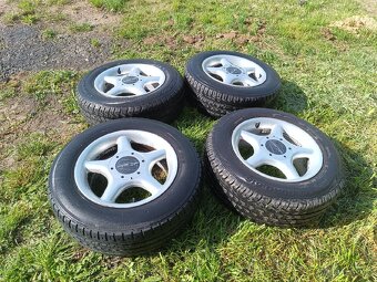 Kola VW T4 - 2