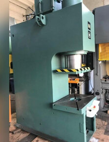 Lisy - hydraulické PYE 160 S1 - 2