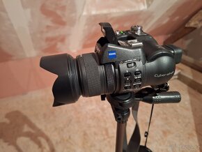 Prodám zrcadlovku Sony - 2
