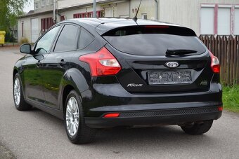 Ford Focus 1.6i 16V 92kW Style Plus - 2
