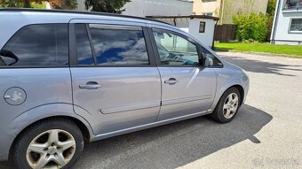 Opel Zafira - 2