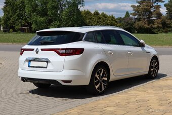 Renault Megane IV Grandtour Intens 1.5 DCi 85 kw, ČR 1.Maj - 2