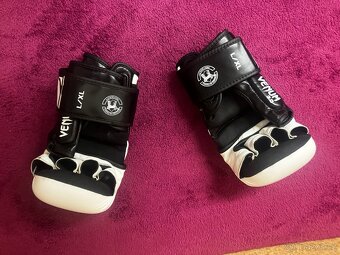 MMA rukavice Venum - 2