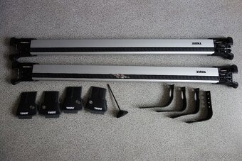 Thule Wingbar Edge 958x na vozidla s podélníky - 2