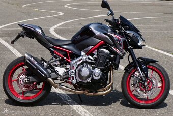 Kawasaki Z900 - top stav - 2