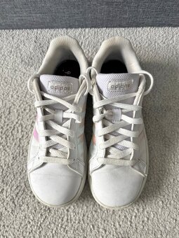Tenisky Adidas metalické, vel. 35 - 2