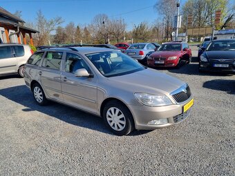 ŠKODA OCTAVIA COMBI 1.6TDi 77KW R.V.2011 - 2