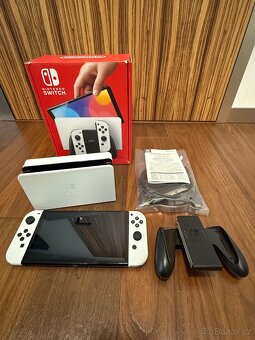 Nintendo Switch Oled model console - 2