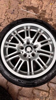 Bmw kola 5x120 r17 - 2