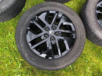 ALU kola Renault, pneu Dunlop - 2