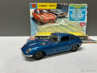 Corgi Toys Jaguar E - 2