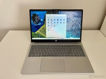 Notebook HP 250 G10 / 16 GB RAM / nový - 2