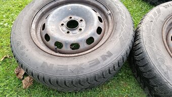 Sada zimní kola+disky na Ford Focus II. generace - 2