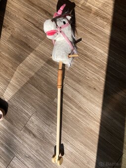 Prodám nového jednorožce hobby horse zn. HKM - 2