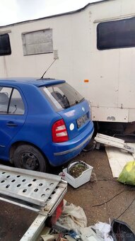 Škoda Fábia 1.4 MPi díly - 2