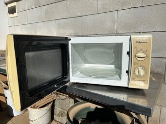 Mikrovlna trouba Professor - 2