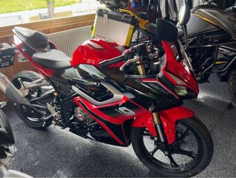 Prodám QJ MOTOR SRK 125 R - 2