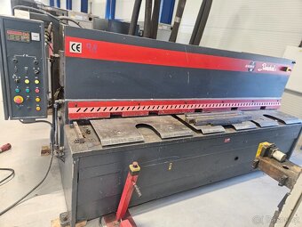 Hydraulické tabulové nůžky BAYKAL HGL 3100/8 - 2