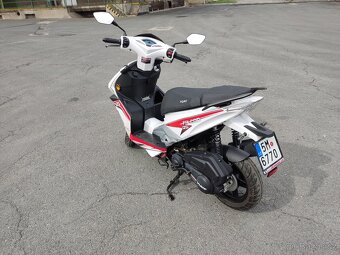 YUKI FALCON 125i - 2