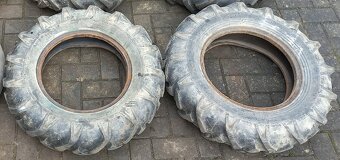 Prodám 2 ks pneu Barum 6.50x16 terénní šípová - 2