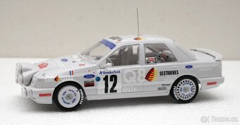 FORD SIERRA COSWORTH 4x4 (1991) - hotový model (1:24) - 2