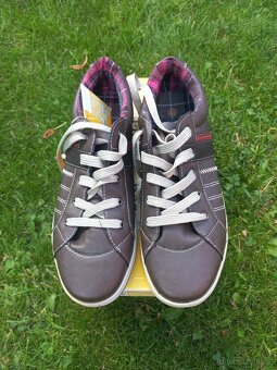 Dámská vycházková obuv - 2