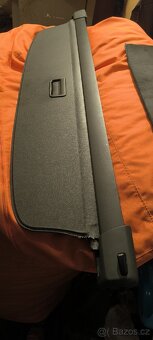 P: Roleta kufru VW Passat B6 - 2