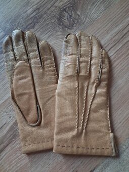 Dvoje dámské rukavice - 100,-/ks - 2