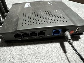 Netis WF2880 • AC1200 Gigabit Router, USB - 2