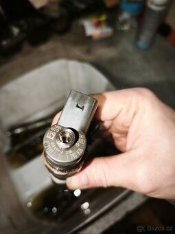 BMW Vstřikovače Bosch 0445110216 - 2