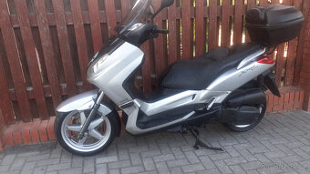 Yamaha X-Max 125 - 2